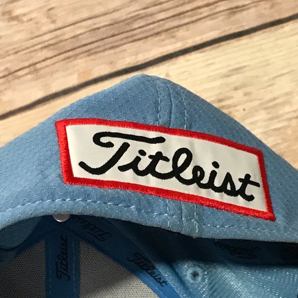 Titleist Footjoy Pro V1 Fitted Cap Size S/M - Picture 4 of 6